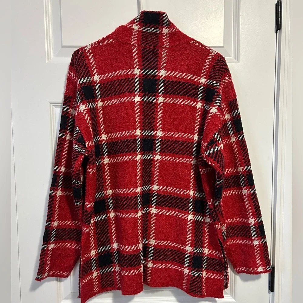 Zara Red and Black Plaid Knit Sweater with Pouch Pockets - Picture 5 of 9